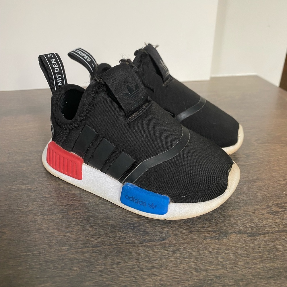 Toddler Adidas NMD 5c shoes VGUC